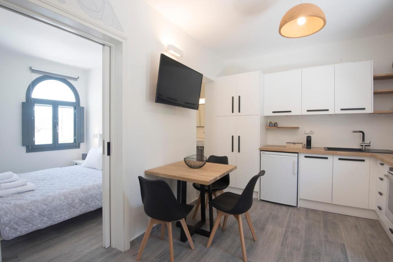 Villa White New 1Bd House With Private Jacuzzi In Isterni Isterni  Exterior foto