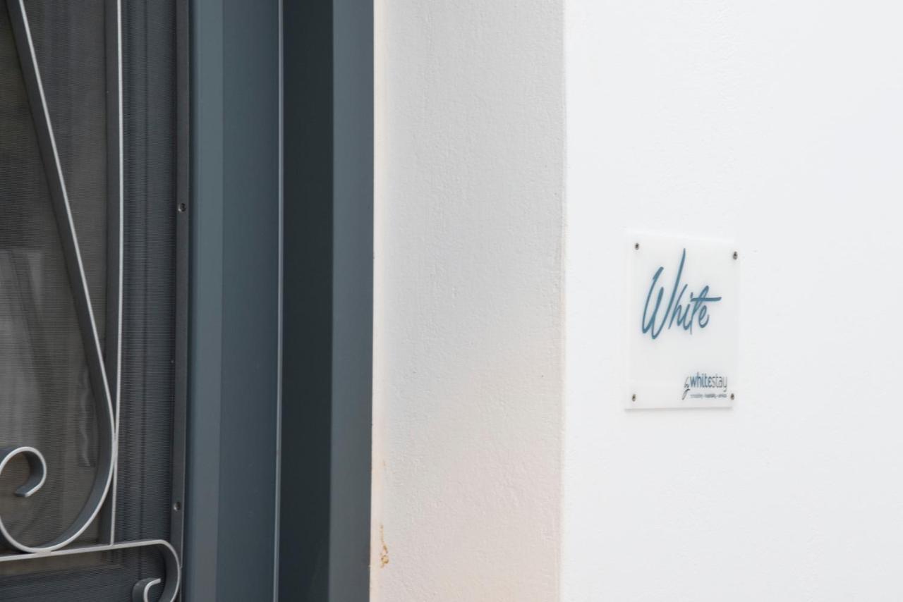 Villa White New 1Bd House With Private Jacuzzi In Isterni Isterni  Exterior foto