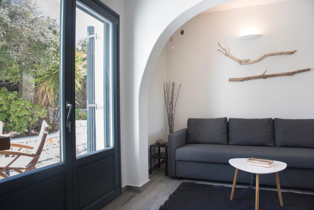 Villa White New 1Bd House With Private Jacuzzi In Isterni Isterni  Exterior foto
